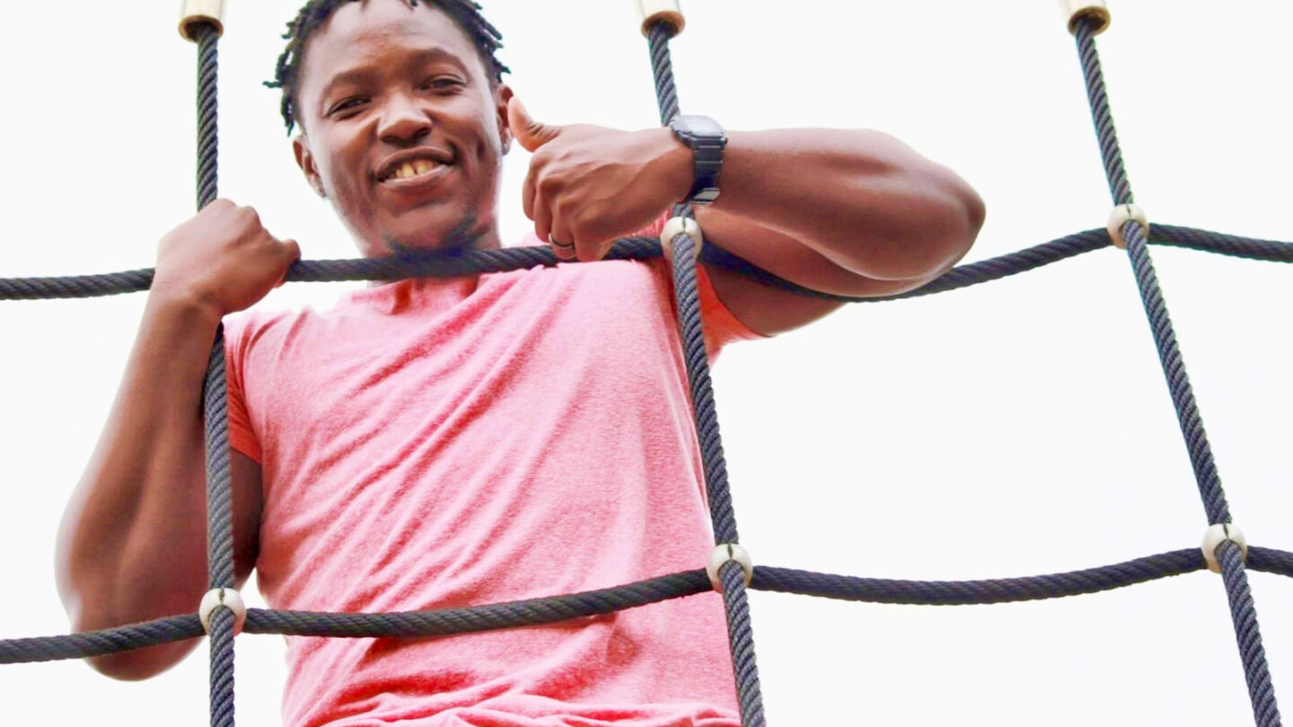 Cohorte d’entrepreneuriat jeunesse OUT For Business 2021 – Toni Johnson, fondatrice, Pelican Fitness