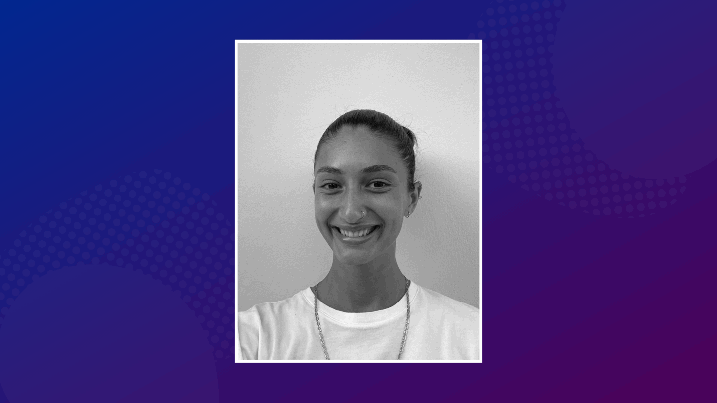 Rencontrez nos stagiaires : Zoe Vandekas (elle, ils)