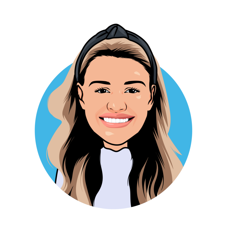 Photo of Ashley Saunders